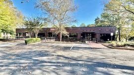 8800 Roswell Rd