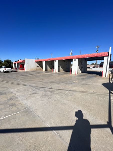 Photo of commercial space at 1617 S Sunnylane Rd in Oklahoma City