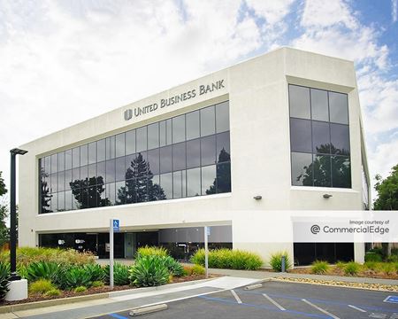 Commercial space for Rent at 700 El Camino Real, E. in Mountain View