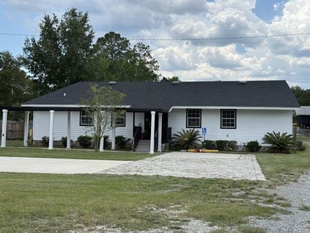 Photo of commercial space at 35 Cinnamon St in Middleburg