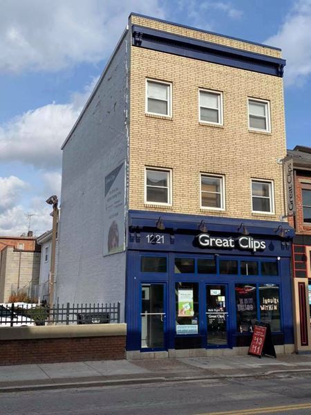Commercial space for Sale at 1221 E Carson St in Pittsburgh