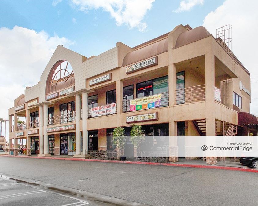 Magnolia Plaza - 14014 Magnolia Street, Westminster, CA | Retail Building