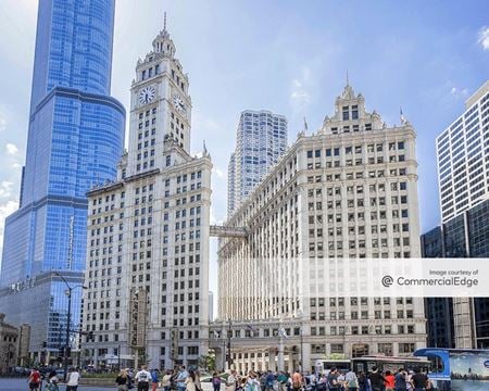 Office space for Rent at 400 North Michigan Avenue in Chicago