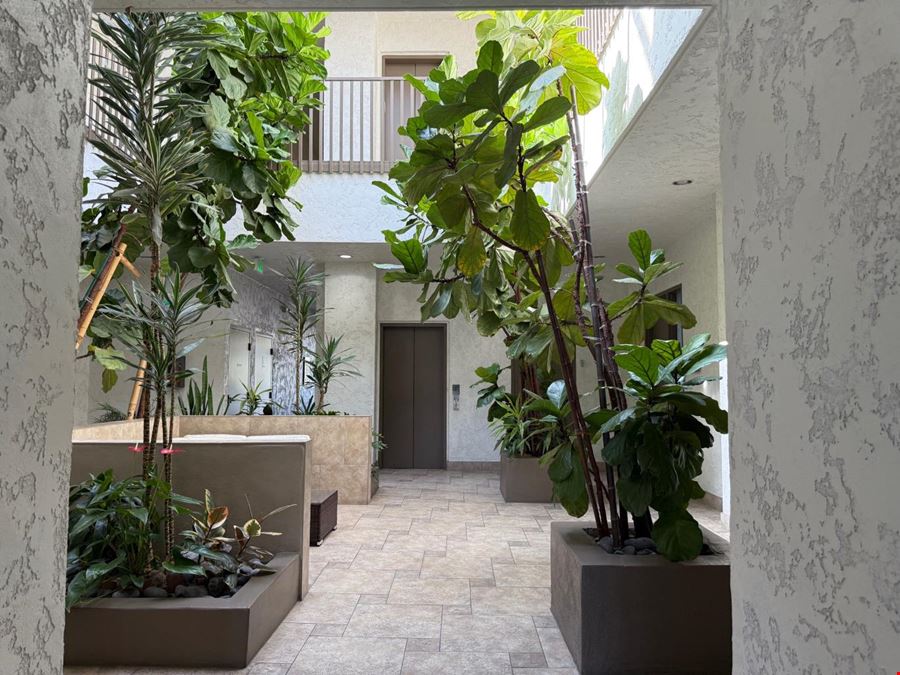 Townsgate Atrium