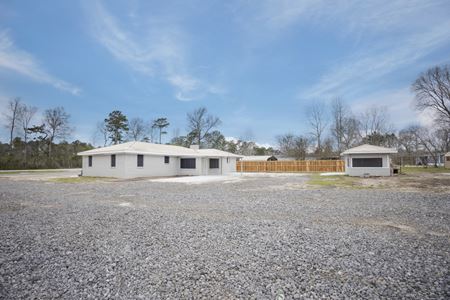 Industrial space for Rent at 3709 Beaumont Rd in Liberty