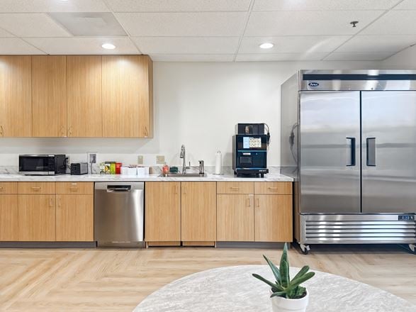 Regus - Lakewood - Wadsworth Blvd