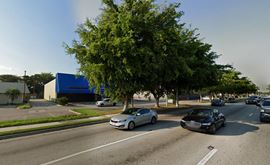 Prominent Retail Level Exposure on South Dixie Hwy