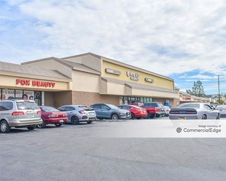 Retail space for Rent at 12727 Van Nuys Blvd in Pacoima