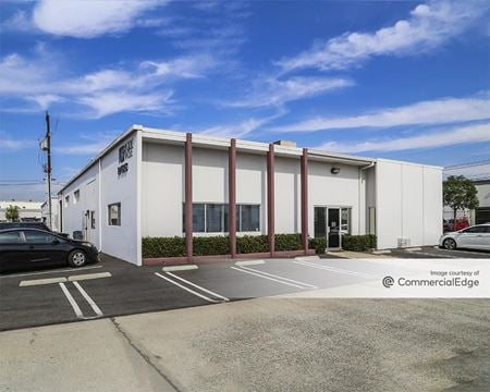 Industrial space for Rent at 2101 South Grand Avenue in Santa Ana