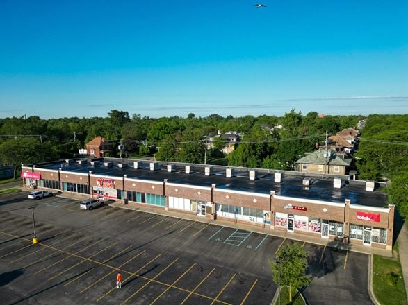 Highland Point Plaza