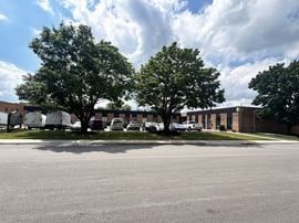 400-490 Bonnie Lane