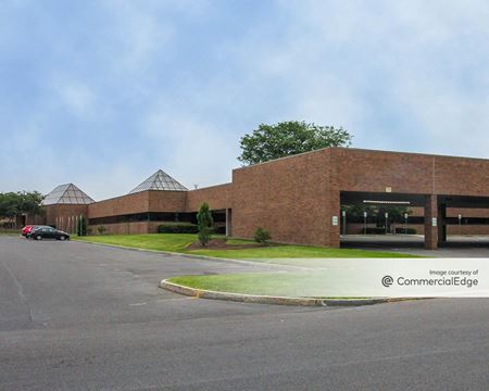 Commercial space for Rent at 5000 Brittonfield Pkwy in East Syracuse