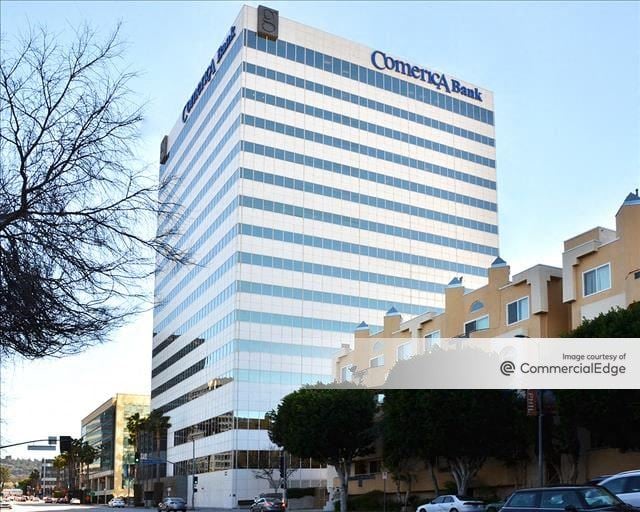 Sherman Oaks Galleria - Comerica Bank Building