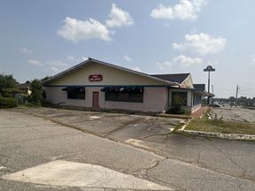 2123 S Hwy 441