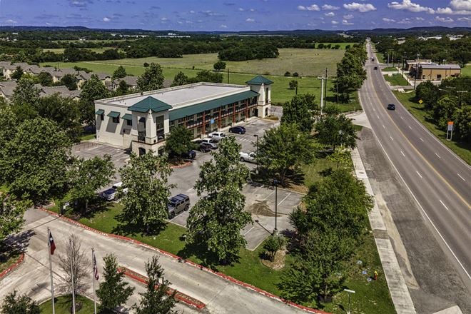Stone Creek Plaza