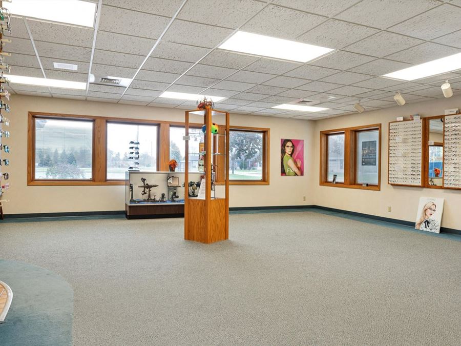 4801 Expo LLC