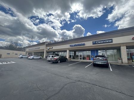 Retail space for Rent at 6750 Hollywood Boulevard in Delmont