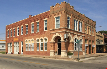 Photo of commercial space at 102 North Railroad Avenue in Pflugerville