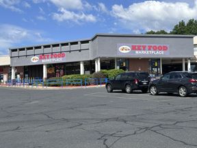 South Street Plaza 209-235 South St 
