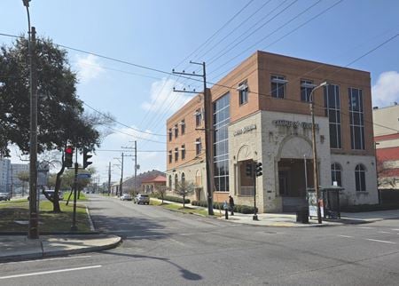 Office space for Rent at 2200 Tulane Avenue in New Orleans