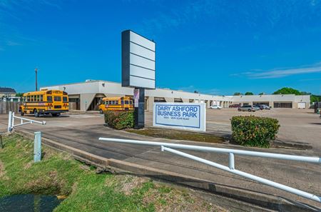 Industrial space for Rent at 12654-12674 Goar Rd in Houston