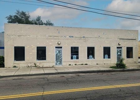 Photo of commercial space at 716 Watervliet Ave. in Dayton