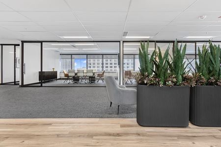 1802 Space Photo Gallery 7