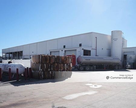 Industrial space for Rent at 503 10th Street West in Palmetto