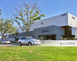 Yorba Industrial Center