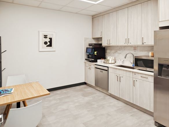 Regus - Naples - 3003 Tamiami Trail