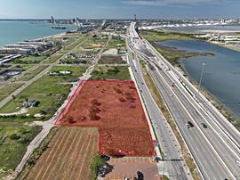 4402 E Causeway Blvd