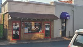 3 N Summit Ave