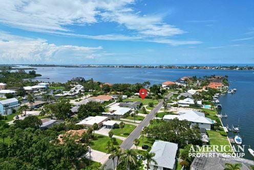 Buildable Lot with Boat Access