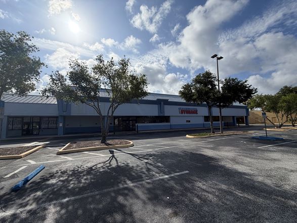 Sunset Square Shopping Center