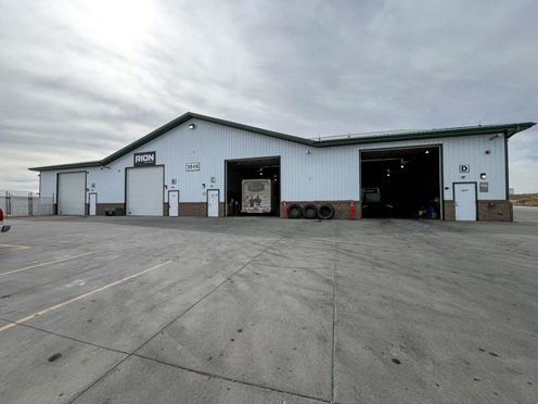 Seger Drive Industrial Shop