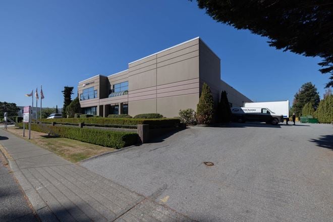 130, 13500 Maycrest Way