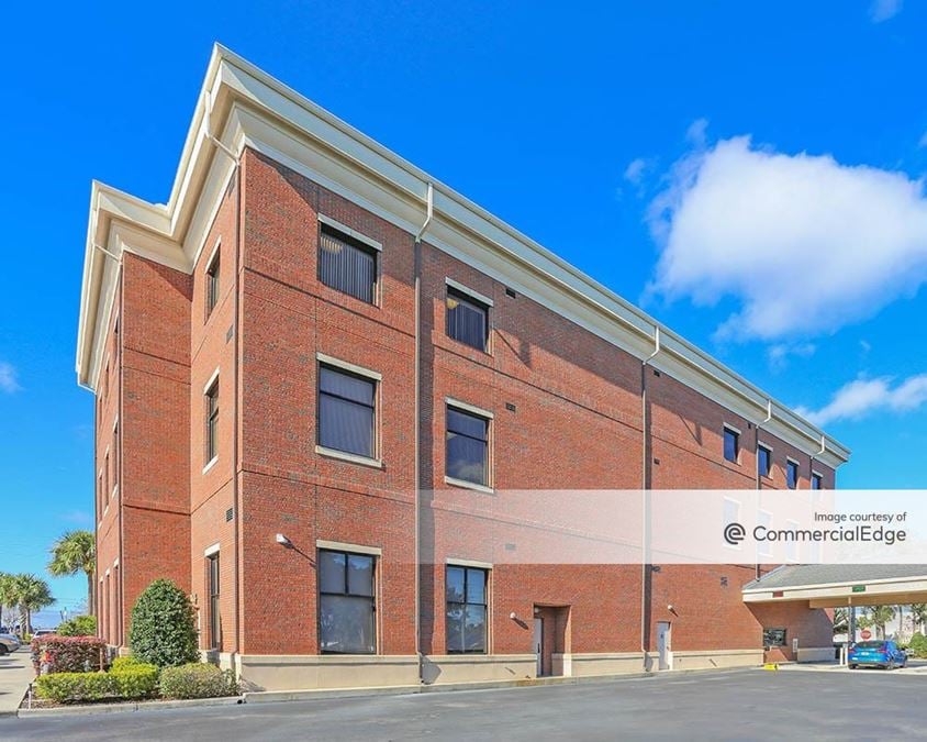 CenterState Bank Building 42725 US Route 27 Office Building