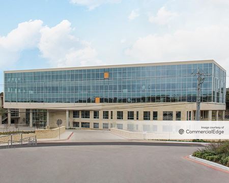 ROLLINGWOOD CENTER III - Austin
