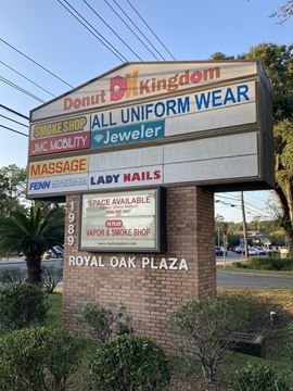 Royal Oak Plaza Space For Lease