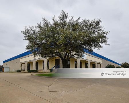 Photo of commercial space at 1202 Avenue R in Grand Prairie