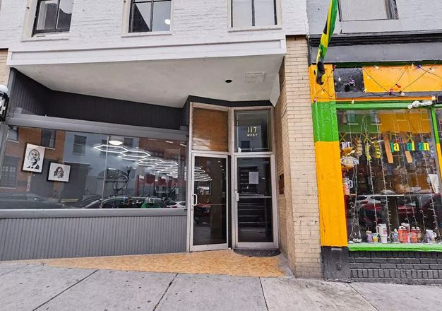 117 W Saratoga