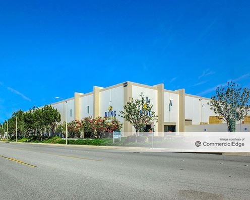 La Mirada Distribution Center