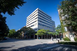 500 Davis Center