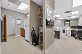 Chesterfield Flex Condo