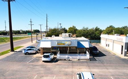 Photo of commercial space at 7006 University Avenue in Lubbock