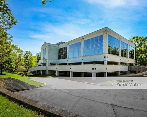Summit Corporate Center