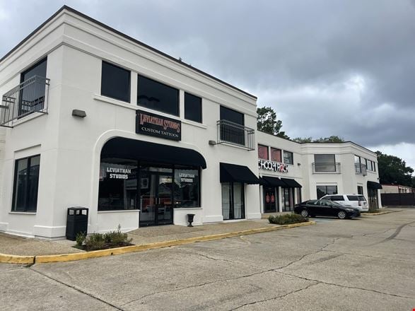 Sherwood Square Shopping Center