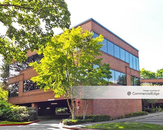 North Creek Office Center - 19515 North Creek Pkwy