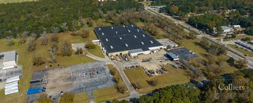 ±172,863-SF Manufacturing Building Available For Sale | ±21,048 - 81,295 SF For Lease