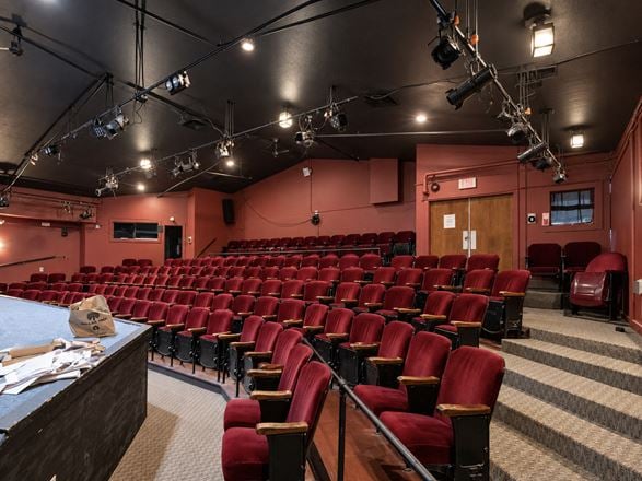 Newport Playhouse & Playhouse Kitchen